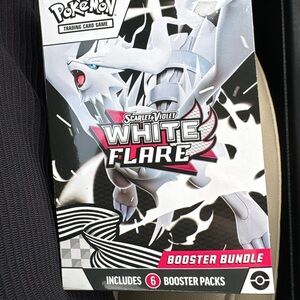 Pokemon Scarlet & Violet White Flare Booster Bundle Brand New/Unopened